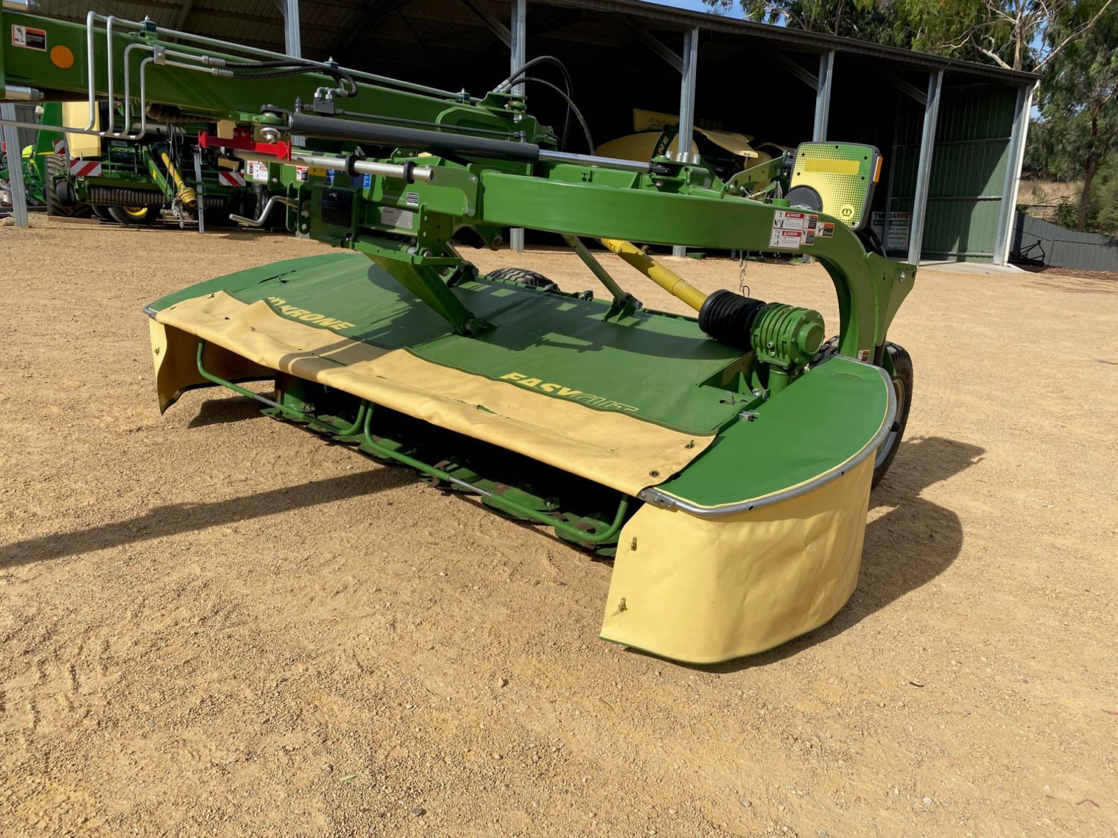 KRONE ECTC 320 CRS MOWER CONDITIONER - Lyndoch Motors