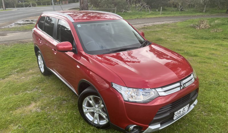 ZJ Outlander ES 5DR Wagon 2.0L 4 Cyl CVT full