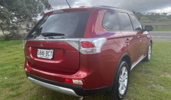 ZJ Outlander ES 5DR Wagon 2.0L 4 Cyl CVT full