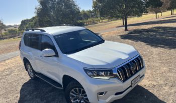TOYOTA PRADO VX full
