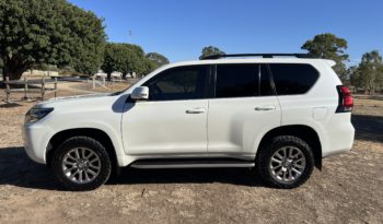TOYOTA PRADO VX full