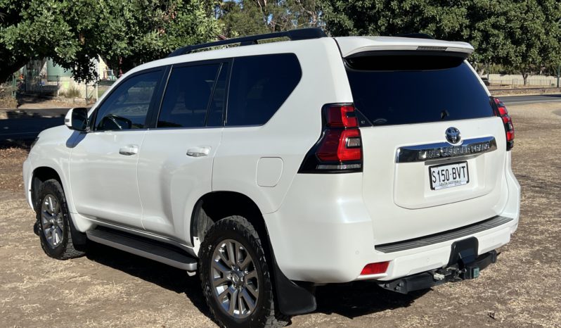 TOYOTA PRADO VX full