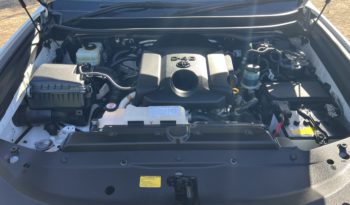 TOYOTA PRADO VX full