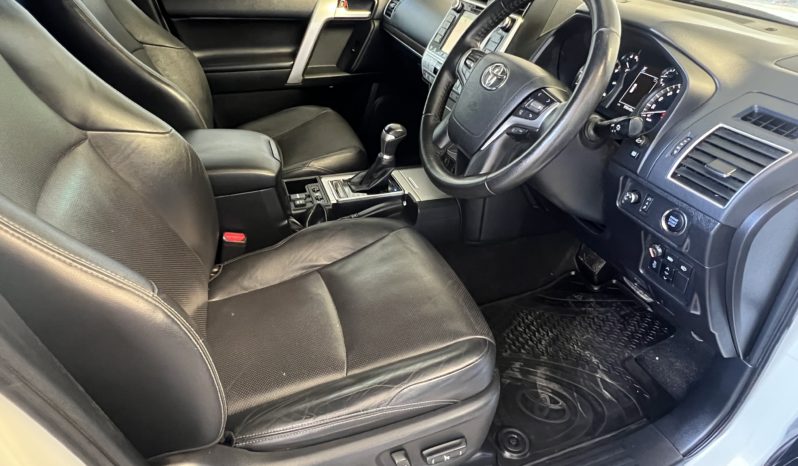 TOYOTA PRADO VX full