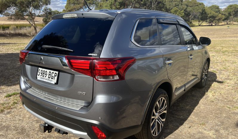 2015 MITSUBISHI OUTLANDER ZK MY16 EXCEED WAGON 7ST 5DR SPTS AUTO 6SP 4WD 2.2LDT full