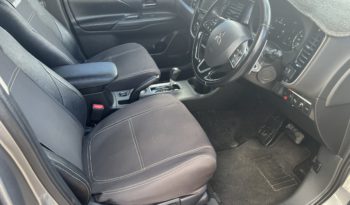 2015 MITSUBISHI OUTLANDER ZK MY16 EXCEED WAGON 7ST 5DR SPTS AUTO 6SP 4WD 2.2LDT full