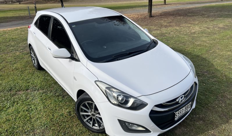 HYUNDAI I30 ACTIVE 1.8L 6SPD MANUAL full