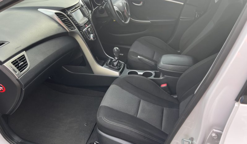 HYUNDAI I30 ACTIVE 1.8L 6SPD MANUAL full