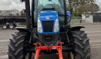 NEW HOLLAND T6020 TRACTOR full