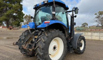 NEW HOLLAND T6020 TRACTOR full