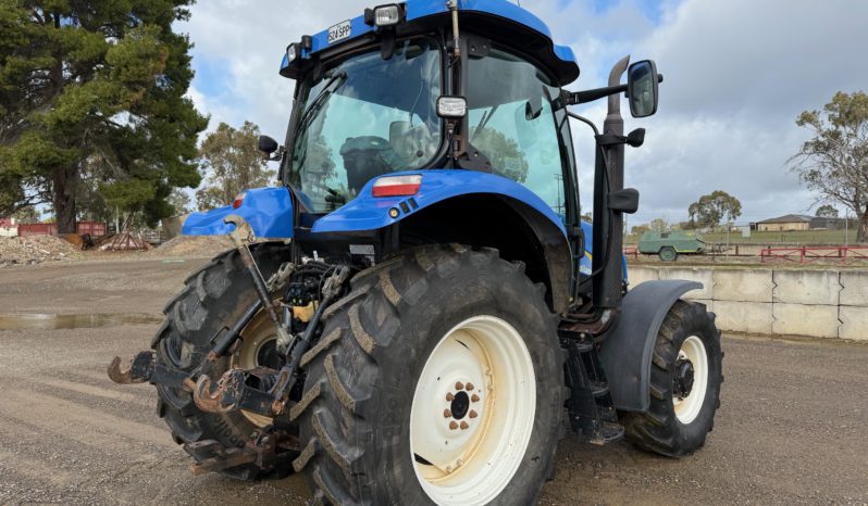NEW HOLLAND T6020 TRACTOR full