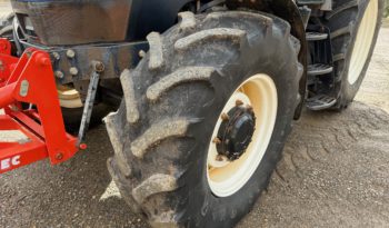 NEW HOLLAND T6020 TRACTOR full