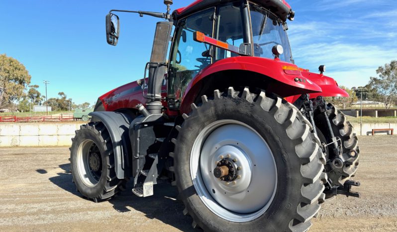 CASE IH MAGNUM 250 CVT TRACTOR full
