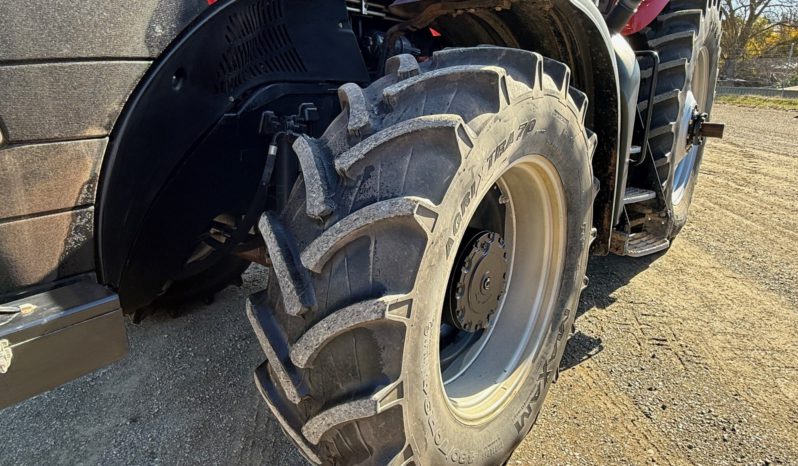 CASE IH MAGNUM 250 CVT TRACTOR full