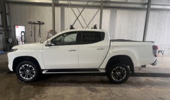 MR Triton GLX-R 4DR Double Cab 4×4 2.4L 4 Cyl Turbo Diesel 6 full