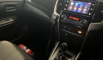 MR Triton GLX-R 4DR Double Cab 4×4 2.4L 4 Cyl Turbo Diesel 6 full