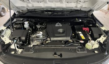 MR Triton GLX-R 4DR Double Cab 4×4 2.4L 4 Cyl Turbo Diesel 6 full