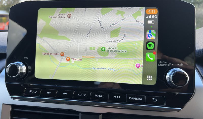 MV Triton GLS 2.4L D 6A/T 4X4 DC PU full