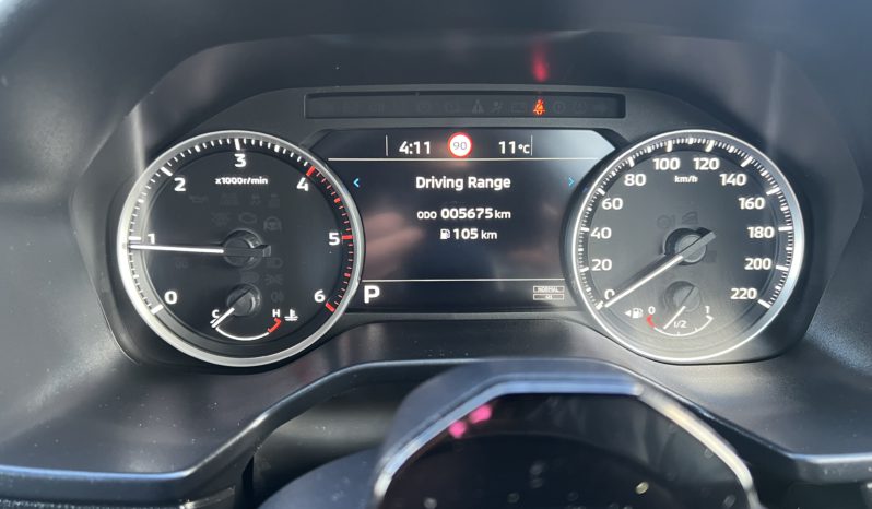 MV Triton GLS 2.4L D 6A/T 4X4 DC PU full