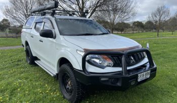 MITSUBISHI TRITON GLX+ DOUBLE CAB UTILITY full