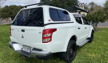 MITSUBISHI TRITON GLX+ DOUBLE CAB UTILITY full