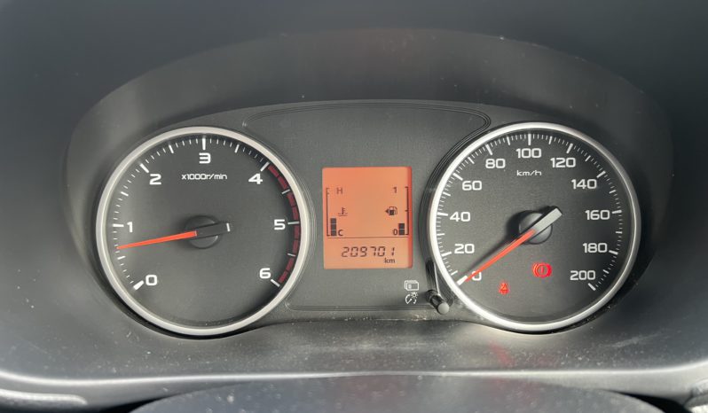 MITSUBISHI TRITON GLX+ DOUBLE CAB UTILITY full