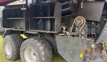 KUHN LSB1290iD LARGE SQUARE BALER full