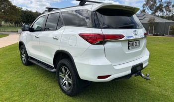 TOYOTA FORTUNER GXL 7 SEAT full