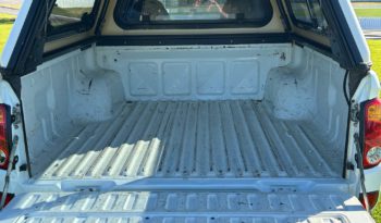 MN Triton GL-R 4WD Double Cab 2.5L CDI(HP) 5sp Manual full