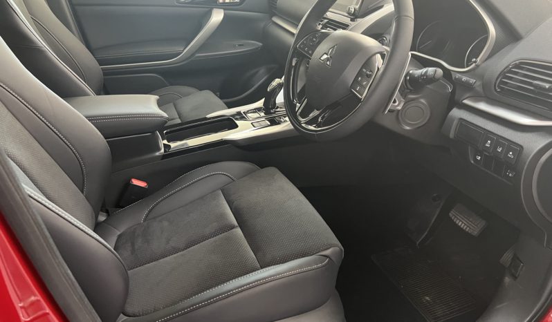 YB Eclipse Cross PHEV ASPIRE AWD Wagon full