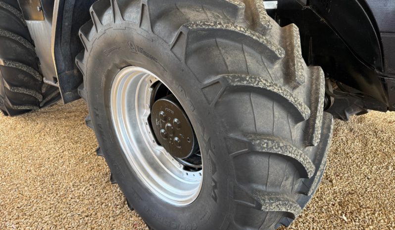 CASE IH MAGNUM 215 full