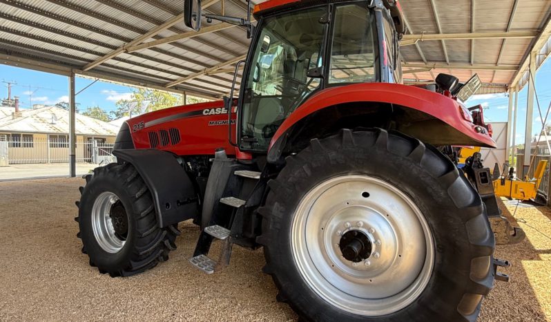 CASE IH MAGNUM 215 full