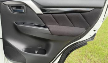 QE Pajero Sport GLX 5DR Wagon 4×4 2.4L 4 Cyl Diesel 8sp Auto full