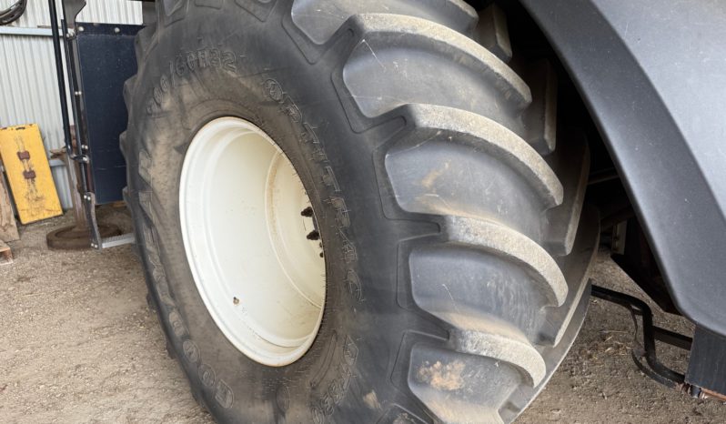 NEW HOLLAND CR9070 & CASE IH 3152 40′ DRAPER full