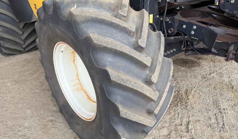 NEW HOLLAND CR9070 & CASE IH 3152 40′ DRAPER full