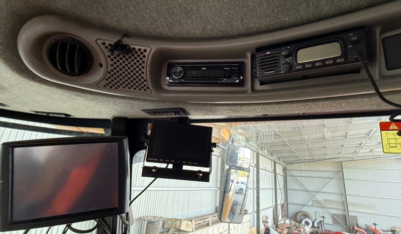 NEW HOLLAND CR9070 & CASE IH 3152 40′ DRAPER full