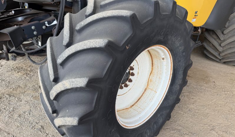 NEW HOLLAND CR9070 & CASE IH 3152 40′ DRAPER full