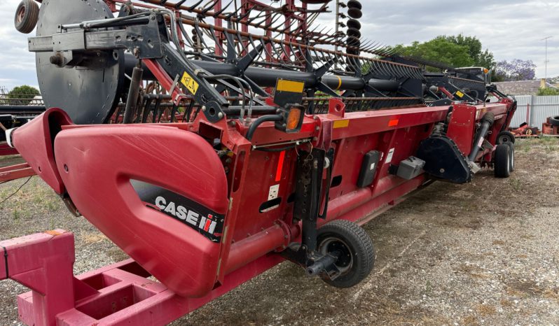 NEW HOLLAND CR9070 & CASE IH 3152 40′ DRAPER full