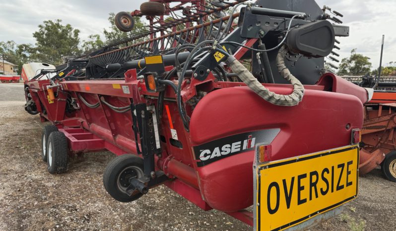 NEW HOLLAND CR9070 & CASE IH 3152 40′ DRAPER full