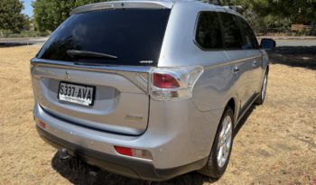 MITSUBISHI OUTLANDER ASPIRE 2.4L 4WD 7 SEAT full