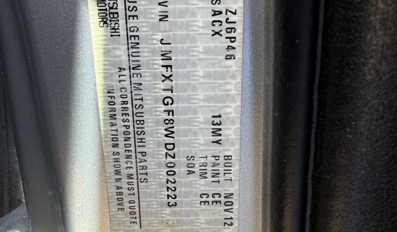 MITSUBISHI OUTLANDER ASPIRE 2.4L 4WD 7 SEAT full