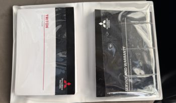 MITSUBISHI TRITON GLX DOUBLE CAB CHASSIS full
