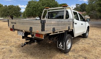 MITSUBISHI TRITON full