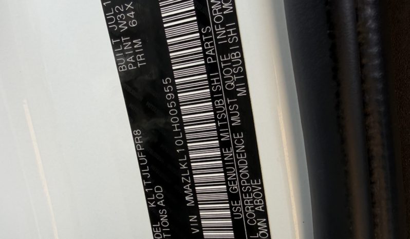 MITSUBISHI TRITON full