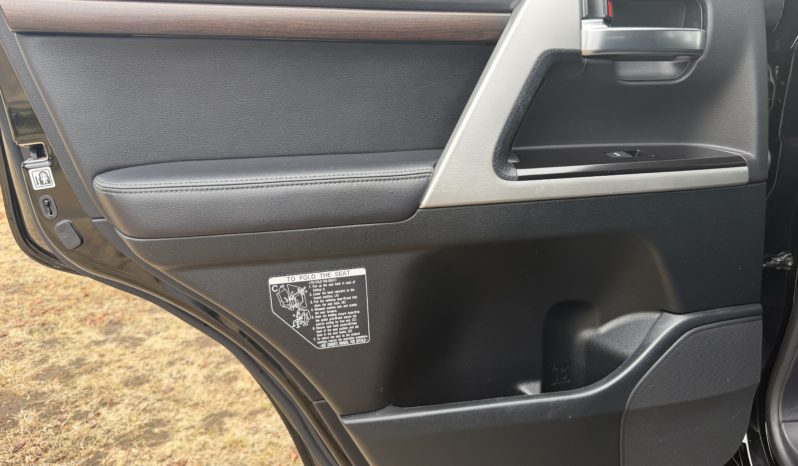 TOYOTA LANDCRUISER 200 SERIES VX WAGON 7ST WAGON full