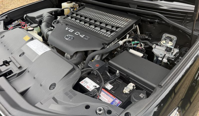 TOYOTA LANDCRUISER 200 SERIES VX WAGON 7ST WAGON full