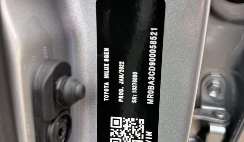TOYOTA HILUX SR5 2.8L 6SPD AUTO DUAL CAB UTILITY full