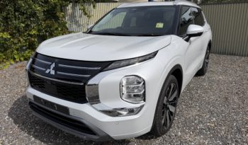 ZM Outlander EXCEED 2.5L CVT AWD 5ST full