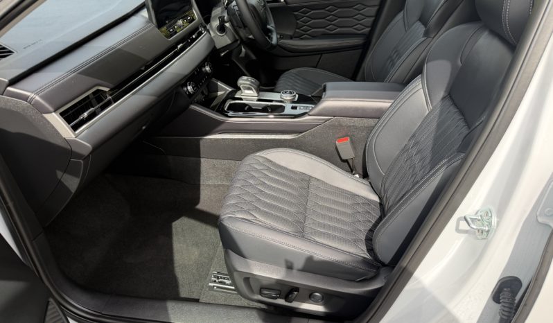 ZM Outlander EXCEED 2.5L CVT AWD 5ST full