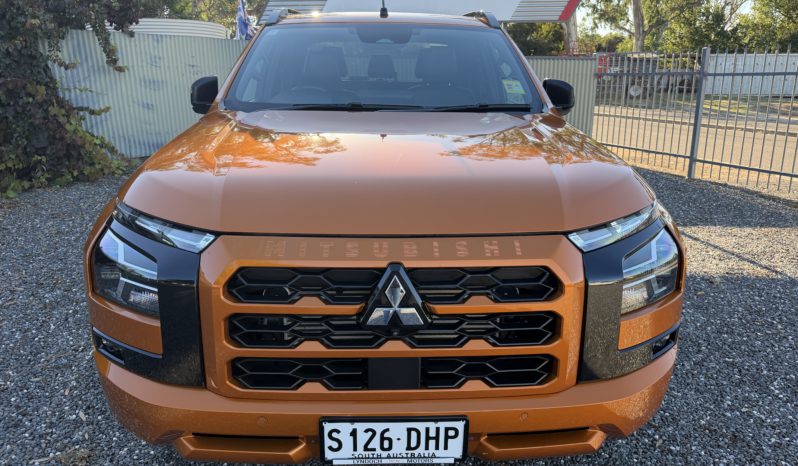 MV Triton GSR 2.4L D 6AT 4X4 DC PU full